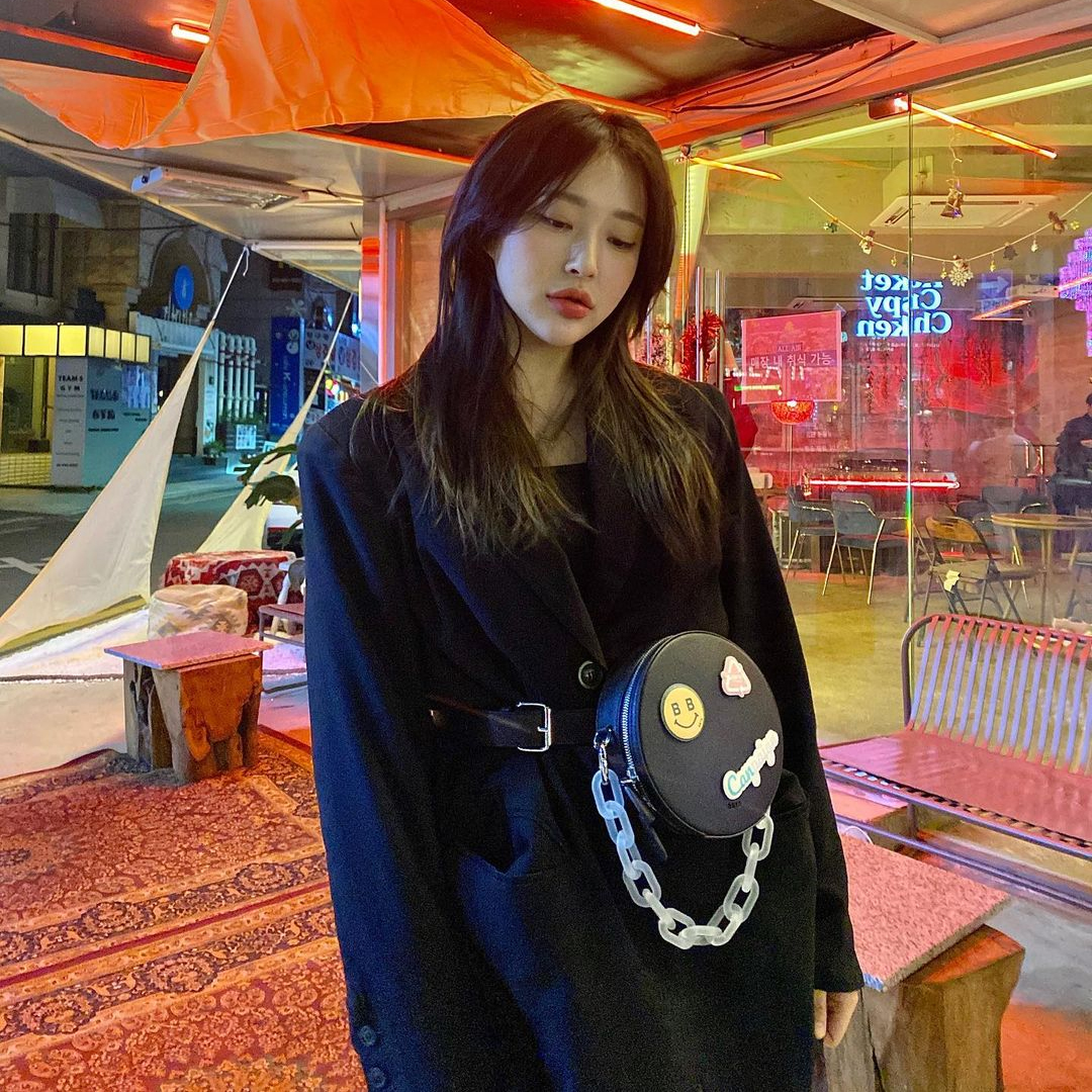 BBYB | 비비와이비 [@_miumiu_y] Tindy Round Bag (Jade Black)